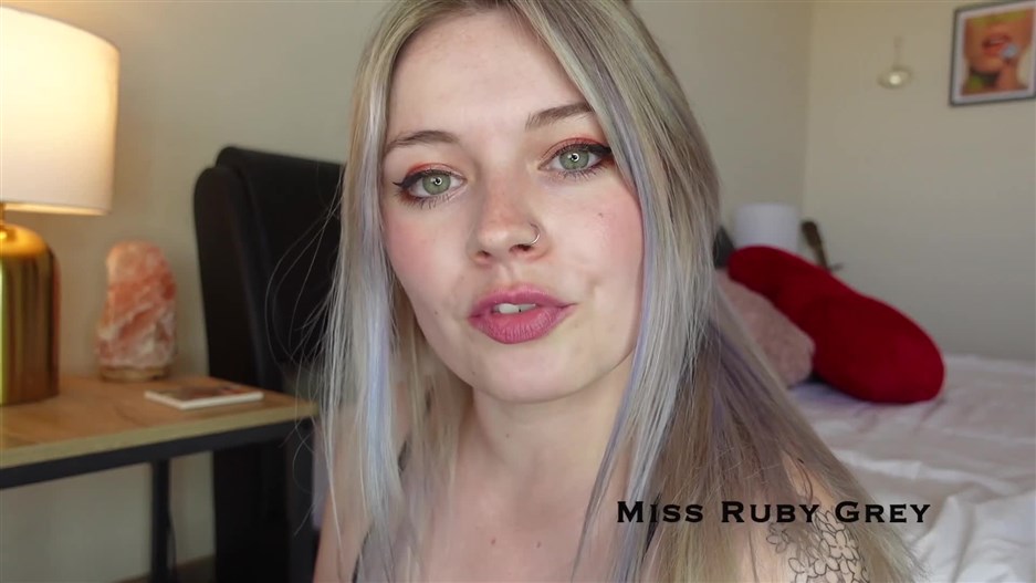 Miss Ruby Grey – Extreme Edging